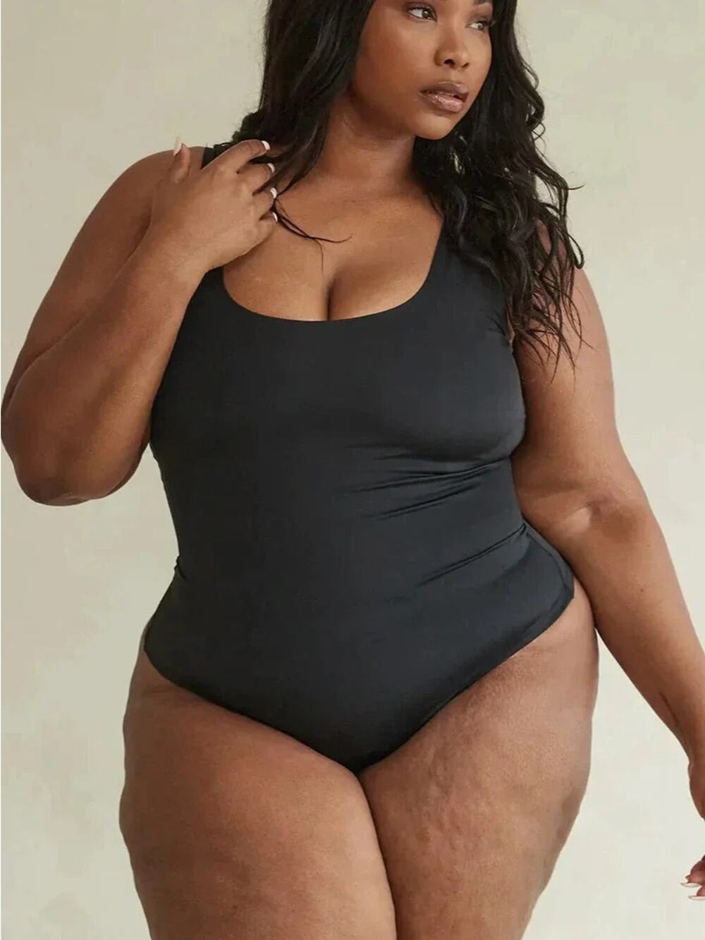 Pinsy Shapewear Scoop Tank Hourglass Cheeky Bodysuit in Black - Size 1X